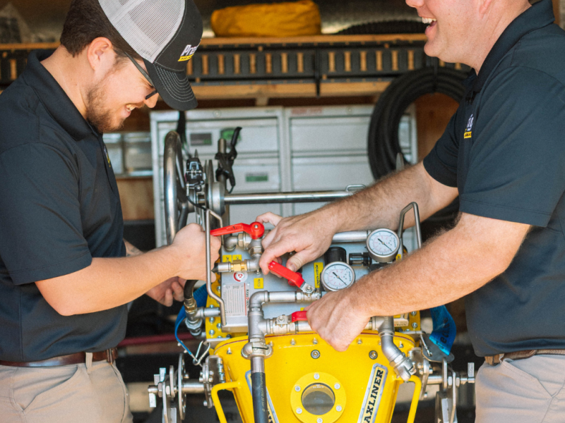 Trenchless Pipe Lining with Maxliner Shooter